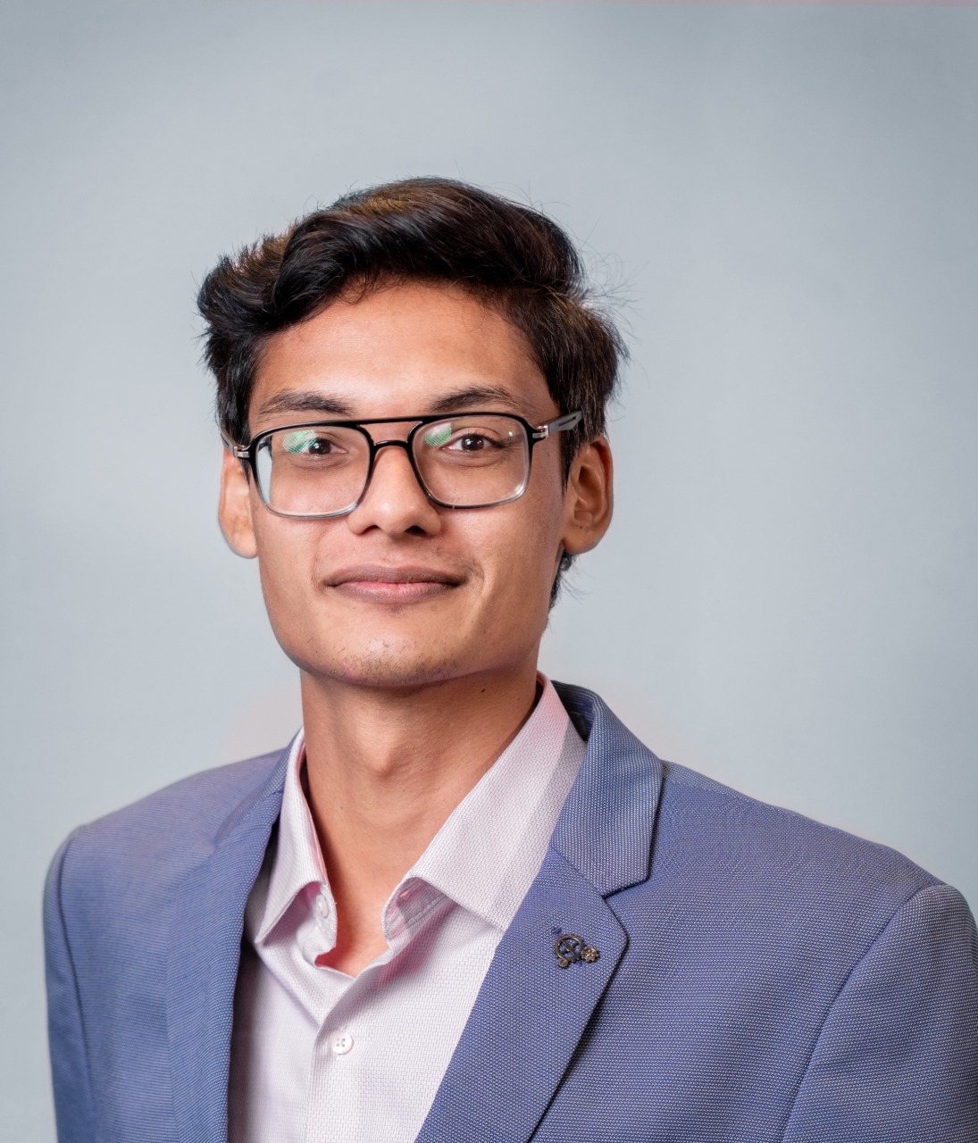 About whatsapp image 2025 10 17 at 19.24.24 5f8771f8